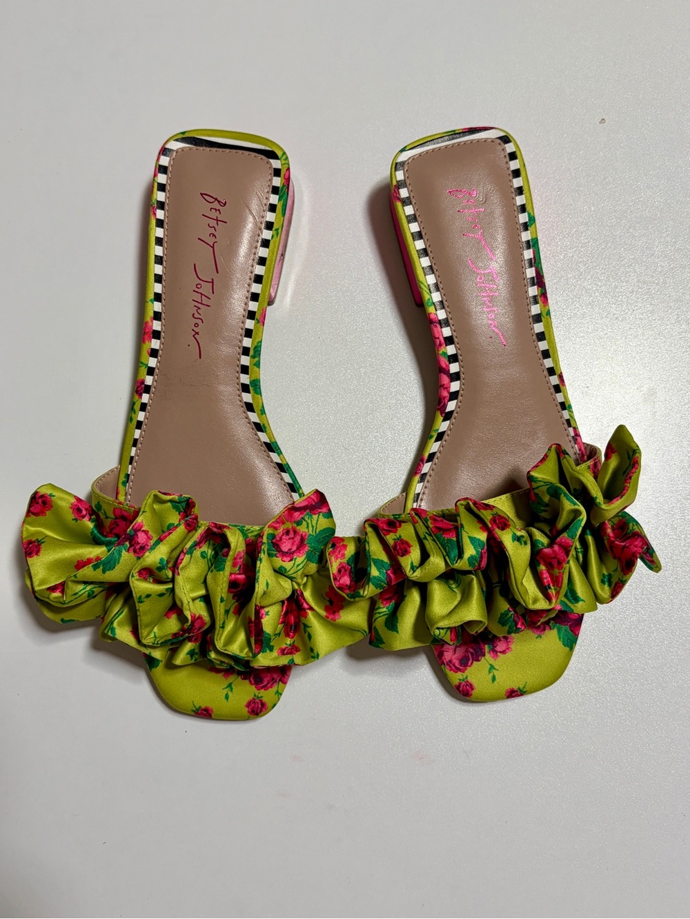 Betsy Johnson Lime Green Floral Ruffle Slide Sandals